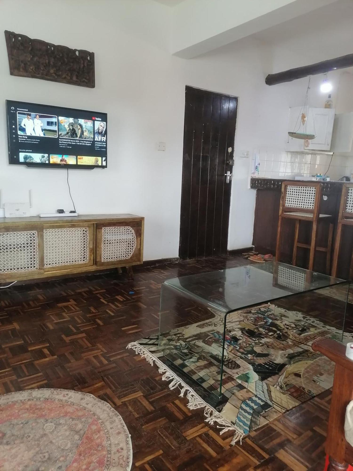 Mavericks Convenient Cozy Loft In Diani'S Cbd อูกันดา ภายนอก รูปภาพ